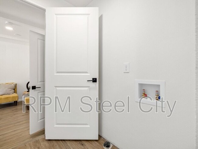 Building Photo - 62 Louis Nelson Rd