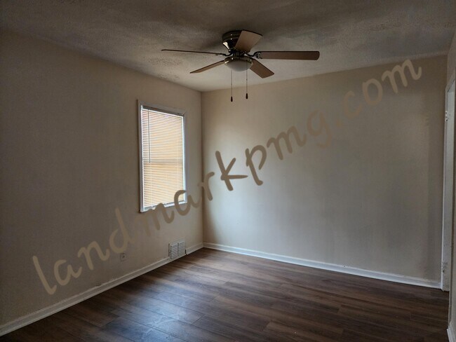 Building Photo - 7667 Bramell
