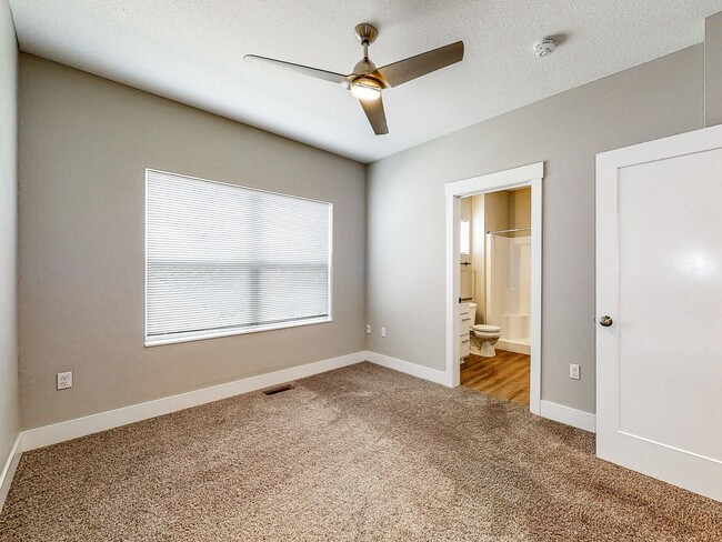 Building Photo - 317 Washington Ave