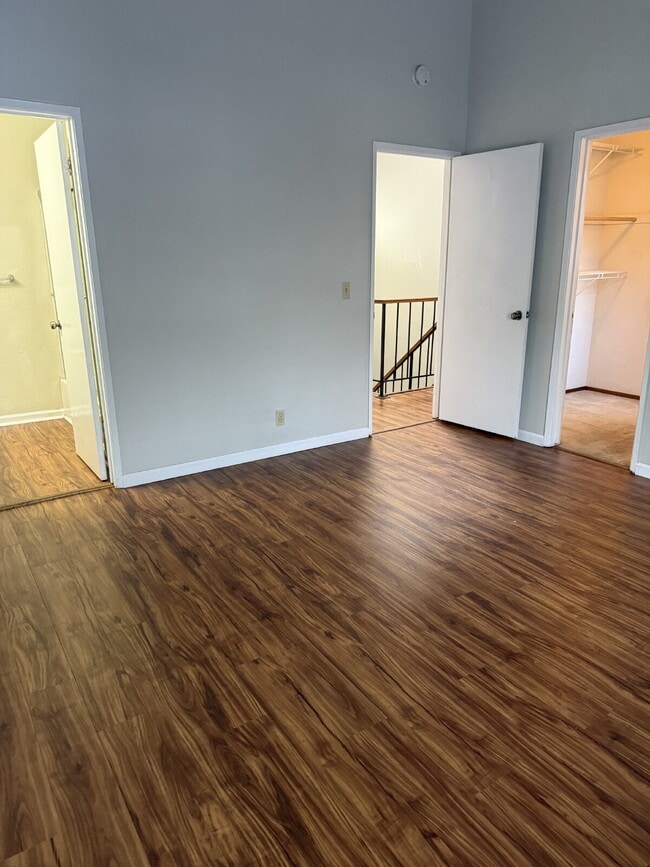 Building Photo - Charming 2-Bedroom, 2.5-Bath Home Just a Short Walk to Downtown Pleasanton