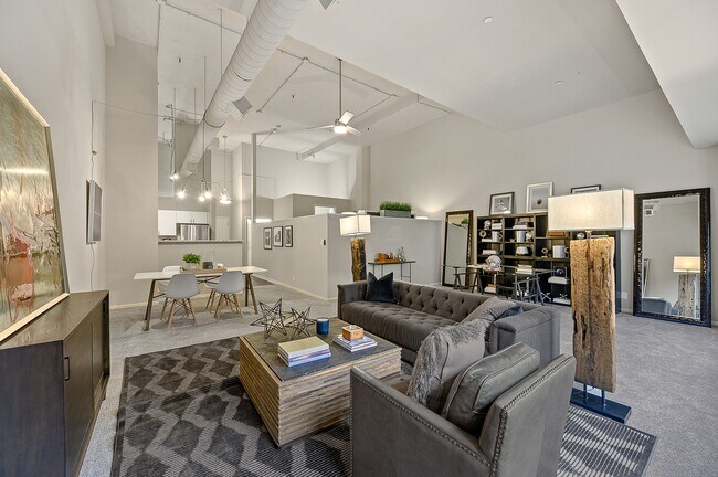 Building Photo - The Lofts at Shillito Place