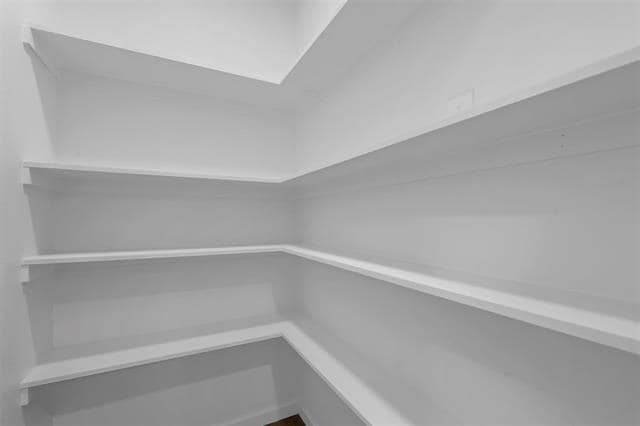 Building Photo - 5832 Tracyne Dr