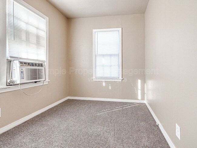 Building Photo - 4001 N Rockwell Ave