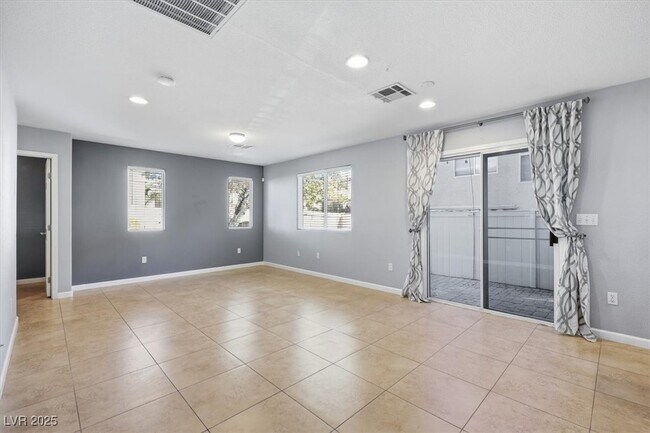 Building Photo - 10457 Chrisman Ave