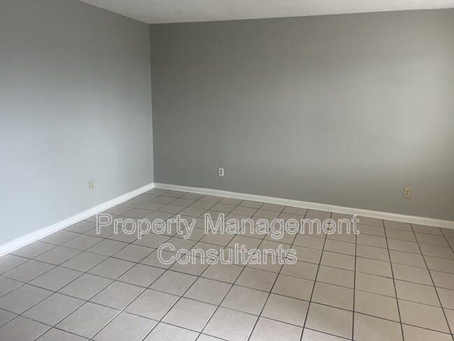 Building Photo - 1407 Ascent Trail NW