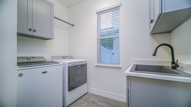 Building Photo - 8201 Corkfield Ave