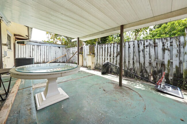 Building Photo - 5078 Ambler Ln