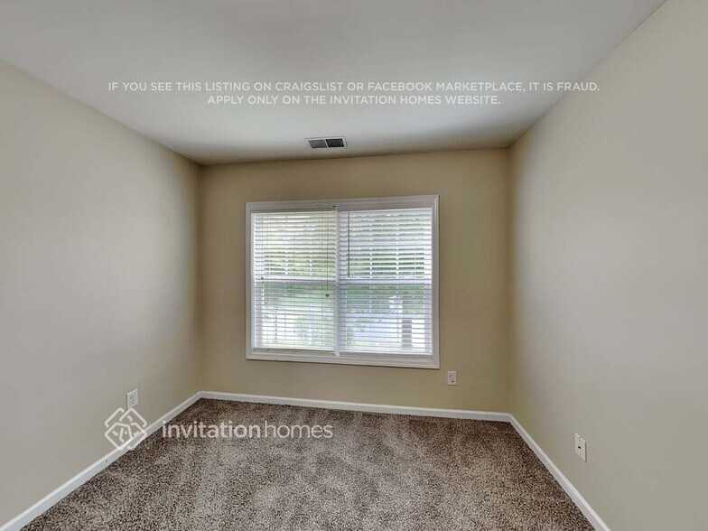 Building Photo - 1278 Emory Ln NW