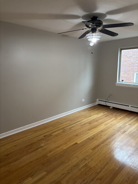 Bedroom view1 - 3049 N Harlem Ave