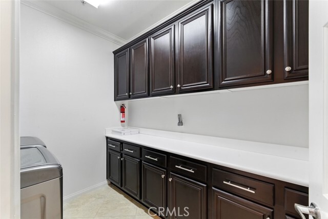 Building Photo - 49880 Bates Dr