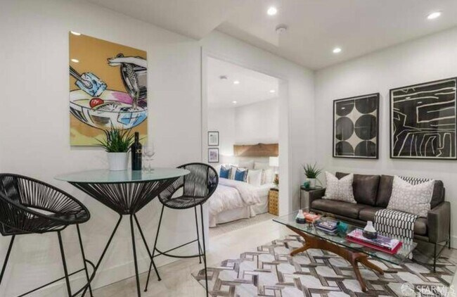 Building Photo - 2518 14th Ave