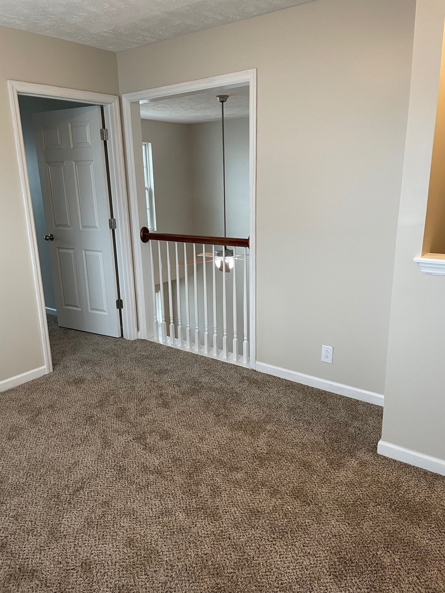 Building Photo - 4844 Laura Jeanne Blvd