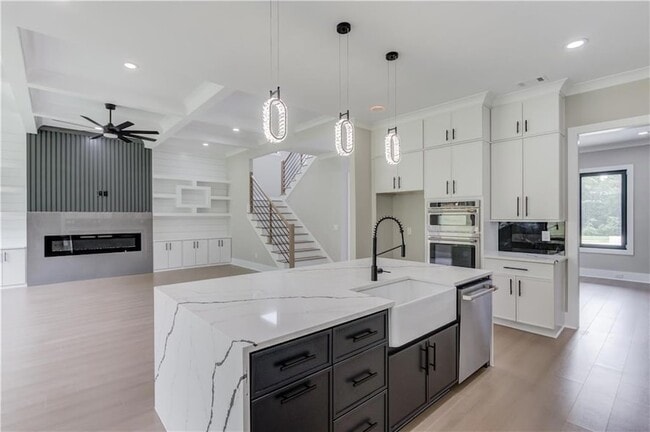 Building Photo - 37 Deer Cyn Dr