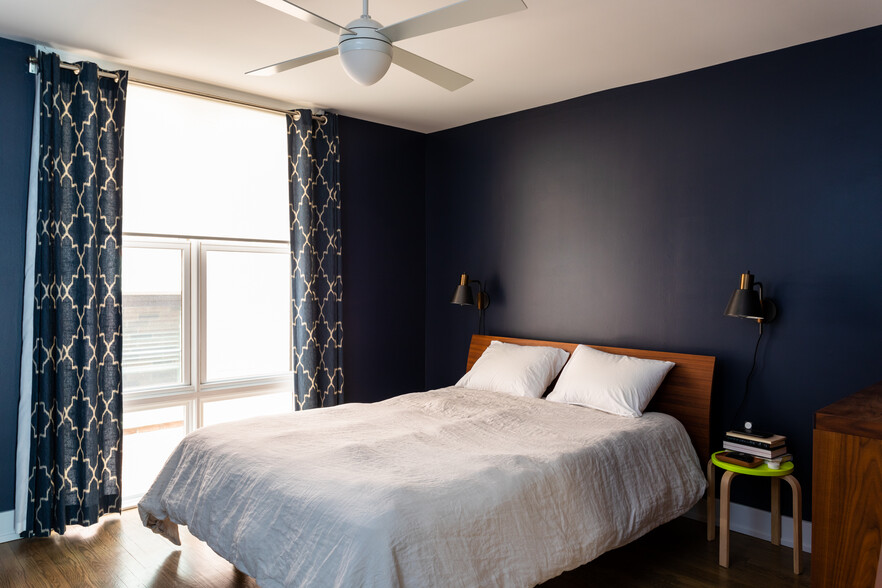 Bedroom 2 - 3rd Fl - 1829 N Cleveland Ave