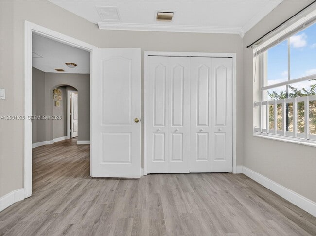 Building Photo - 3004 SW 129th Way