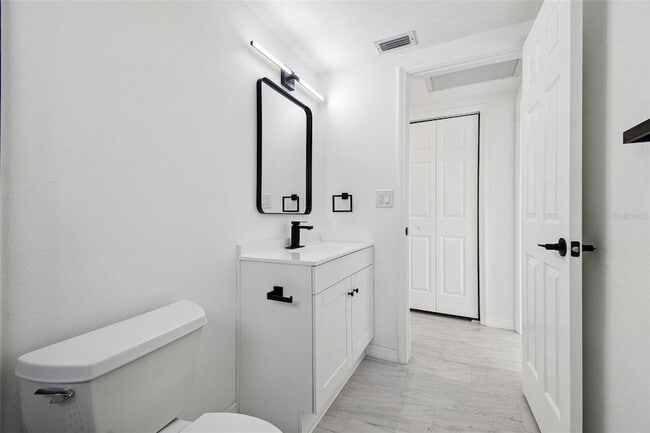 Building Photo - 3513 Landale Dr