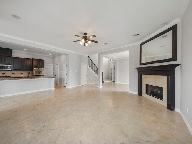 Building Photo - 5430 Tyler Park Ln