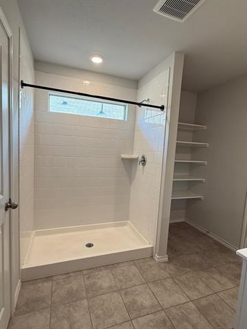 Building Photo - 112 Piping Rock Dr