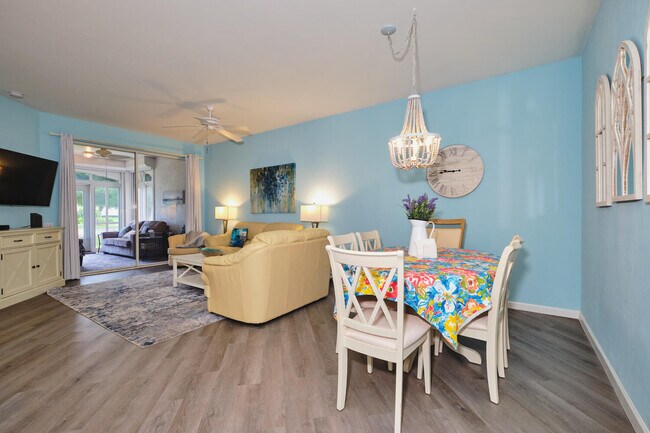 Building Photo - 9100 Southmont Cove