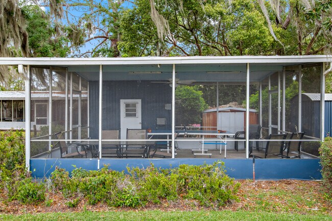 Building Photo - 13920 SE 124th St