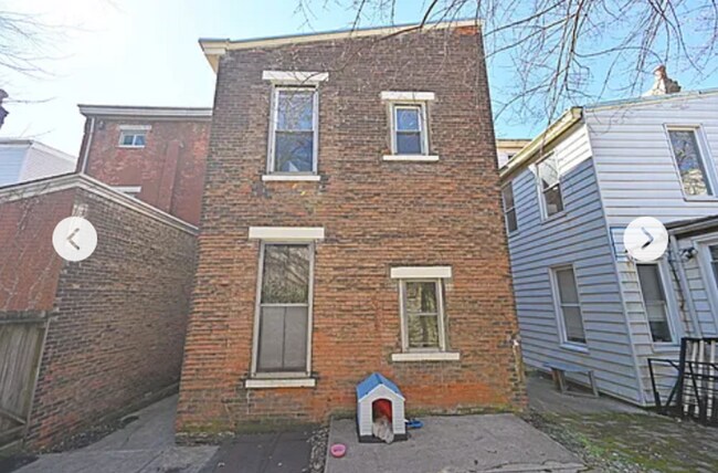 Building Photo - 2232 Flora St