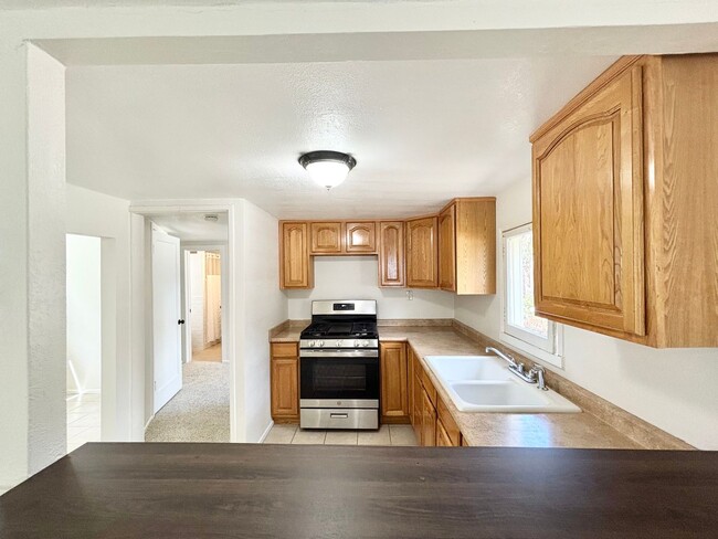 Building Photo - Charming Cottage Retreat – 1 Bed / 1 Bath ...