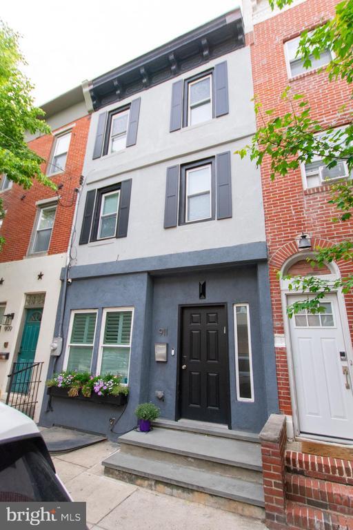 Building Photo - 911 S 20th St
