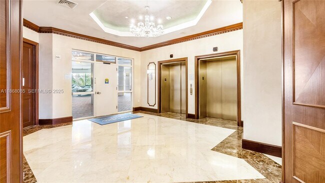 Building Photo - 1460 S Ocean Blvd