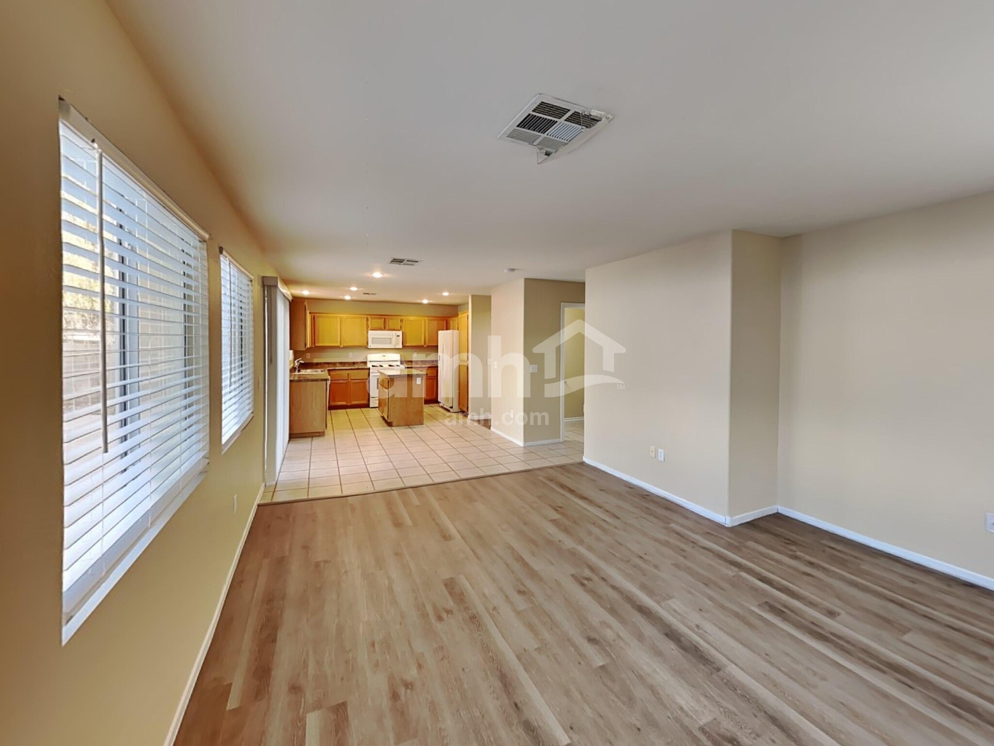 Building Photo - 9924 Ranch Hand Ave