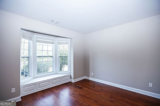 Building Photo - 3380 Gables Ct