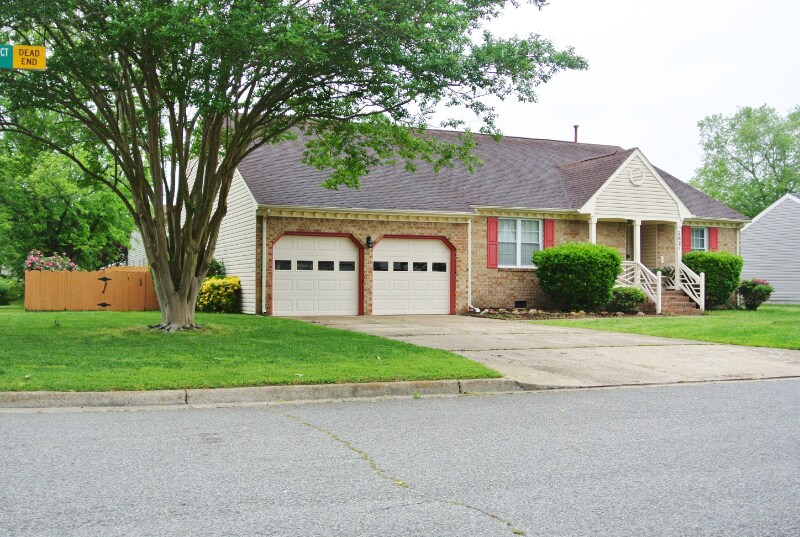 Primary Photo - 2621 Meckley Ct