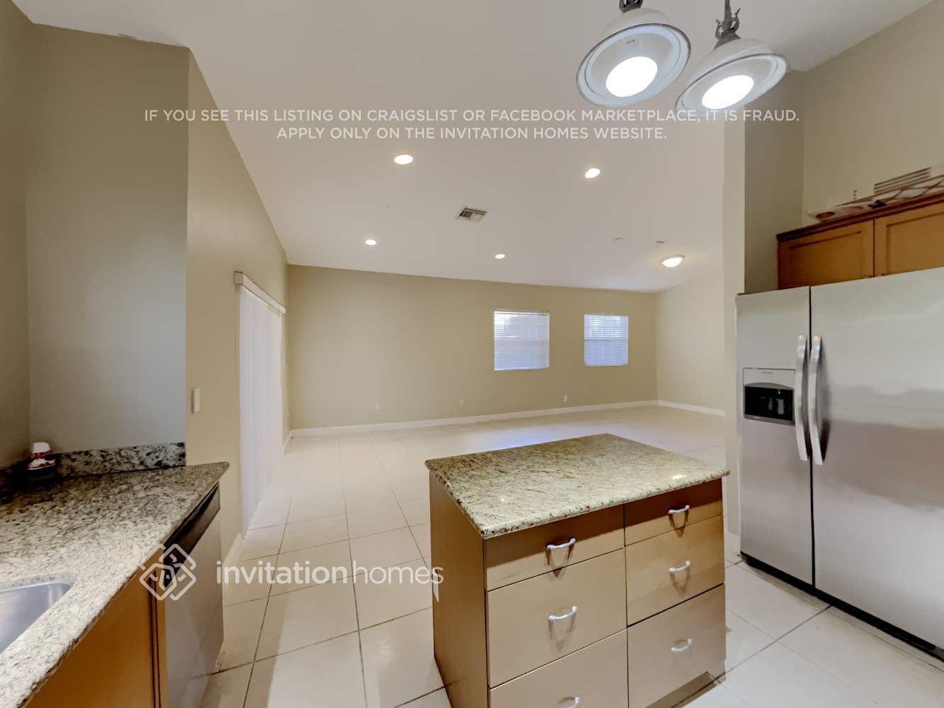 Building Photo - 1445 SW 11th Pl