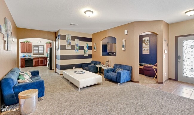 Building Photo - 13240 Emerald River St