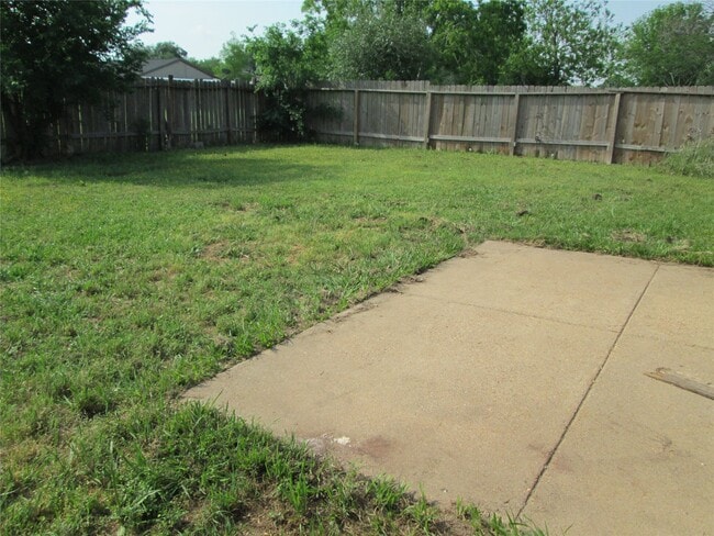 Building Photo - 6818 Glenstein Dr