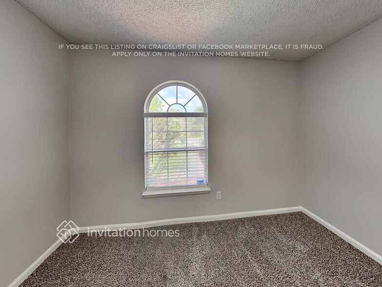 Building Photo - 3852 Autumn Leaf Ct