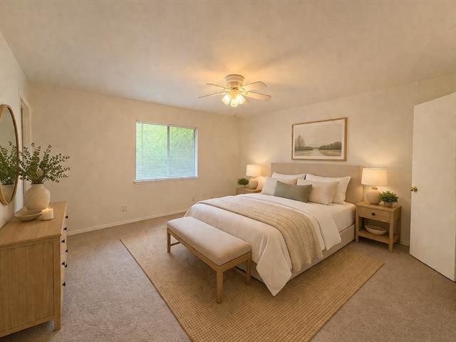 Building Photo - 504 Woodcrest Way