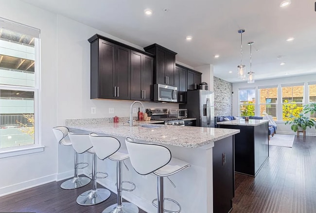 Building Photo - 6215 Herald St