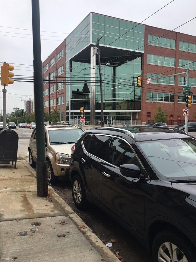 41ST STREET - 303 N 41st St