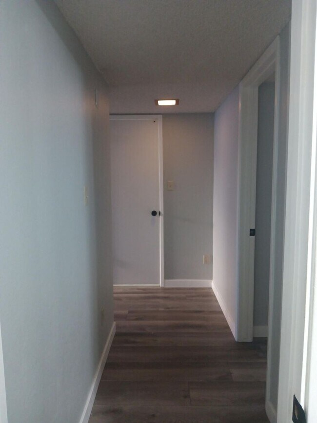 Building Photo - Desirable Two-Story Condo in the North East