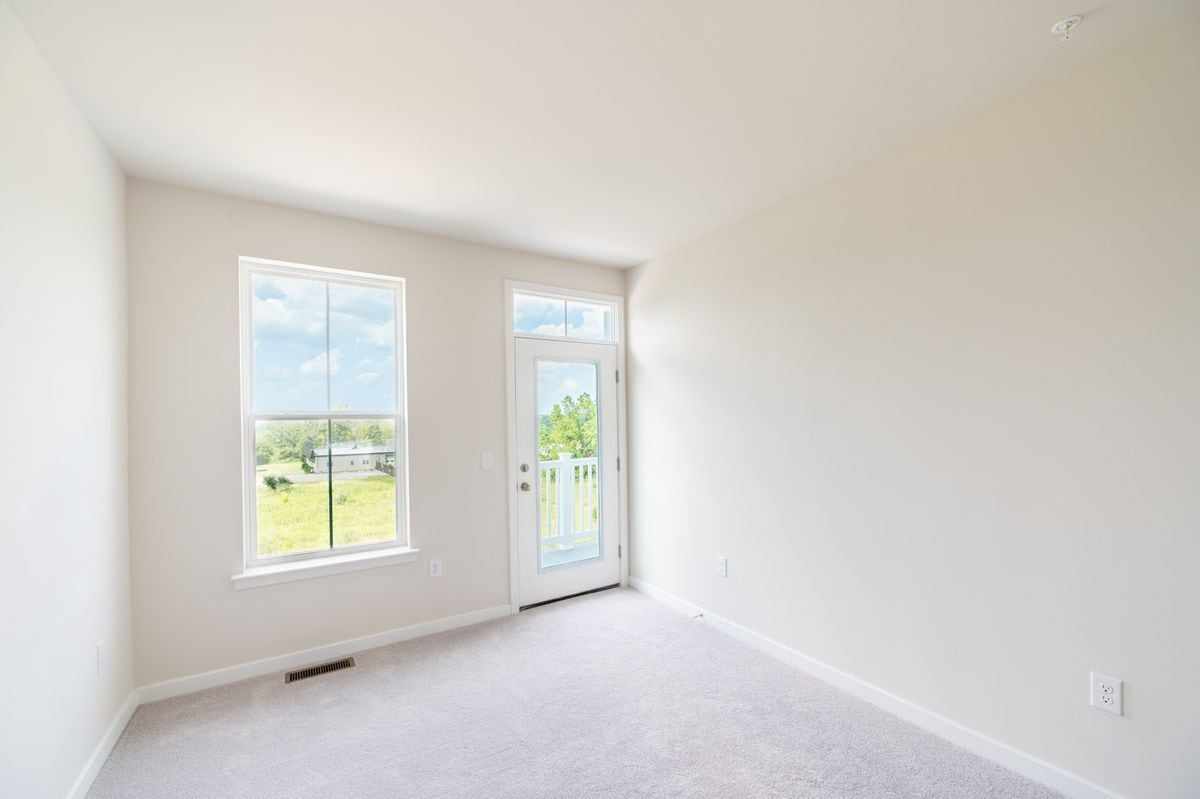 Building Photo - 713 Platinum Dr