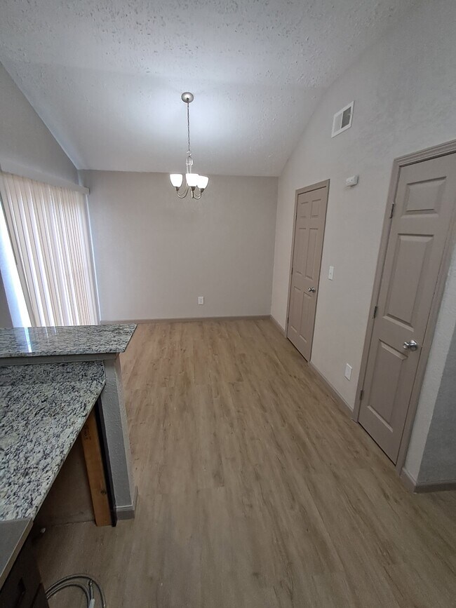 Building Photo - 11727 Ridge Run Dr