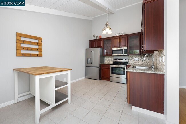 Building Photo - 238 Thistle Cir