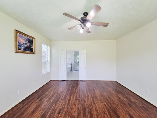 Building Photo - 2326 Summer Wind Dr