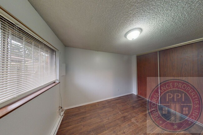 Building Photo - odo7401