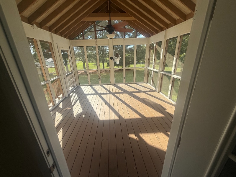 Building Photo - 136 Baxter Rd SE