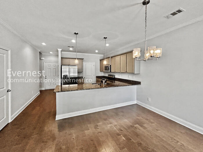 Building Photo - 3845 Valley View Ct