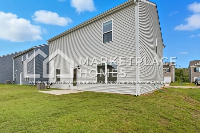 Building Photo - 4151 Hines Ln NE