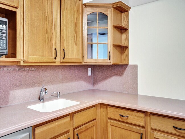 Building Photo - 2001 Atlantic Shores Blvd