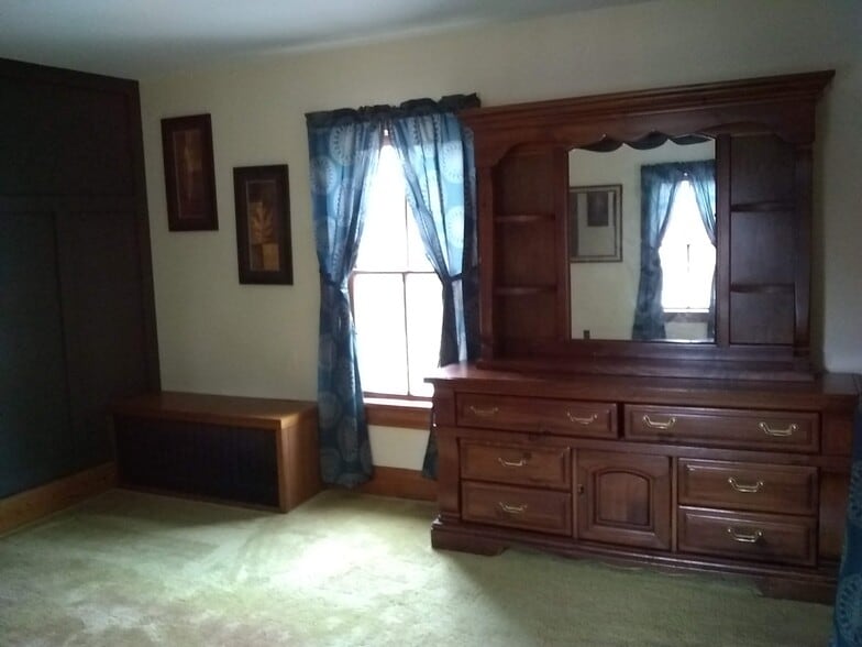 Master Bedroom - 702 S 1st St