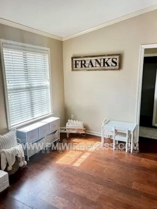 Building Photo - 401 Wildwood Dr